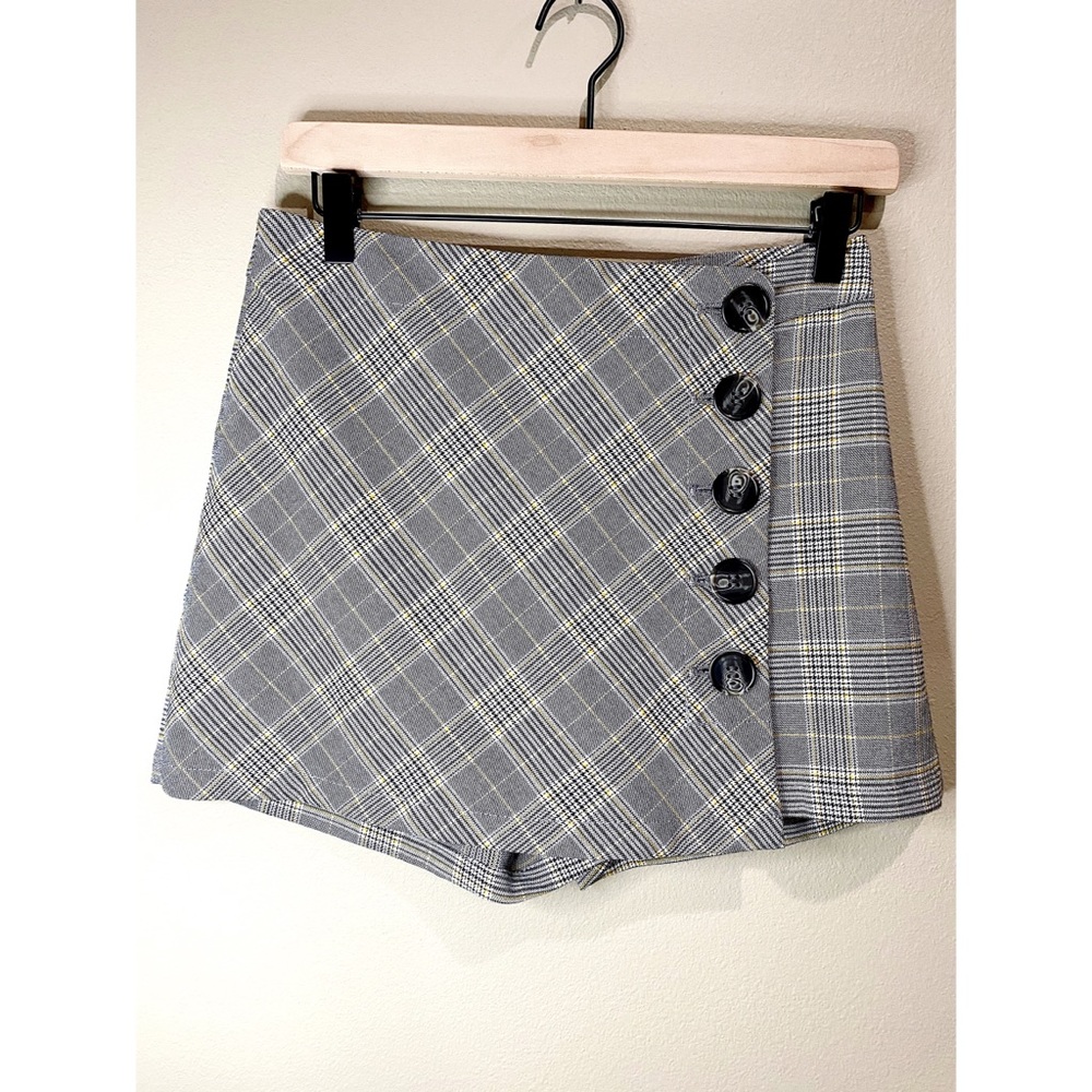 Anti Blue Black/Yellow Plaid Mini Skort